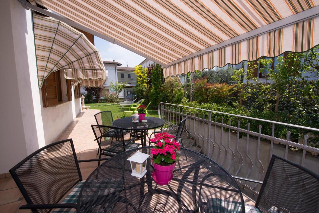 La Casa Di Pimpi Bed & Breakfast Desenzano del Garda Exterior foto