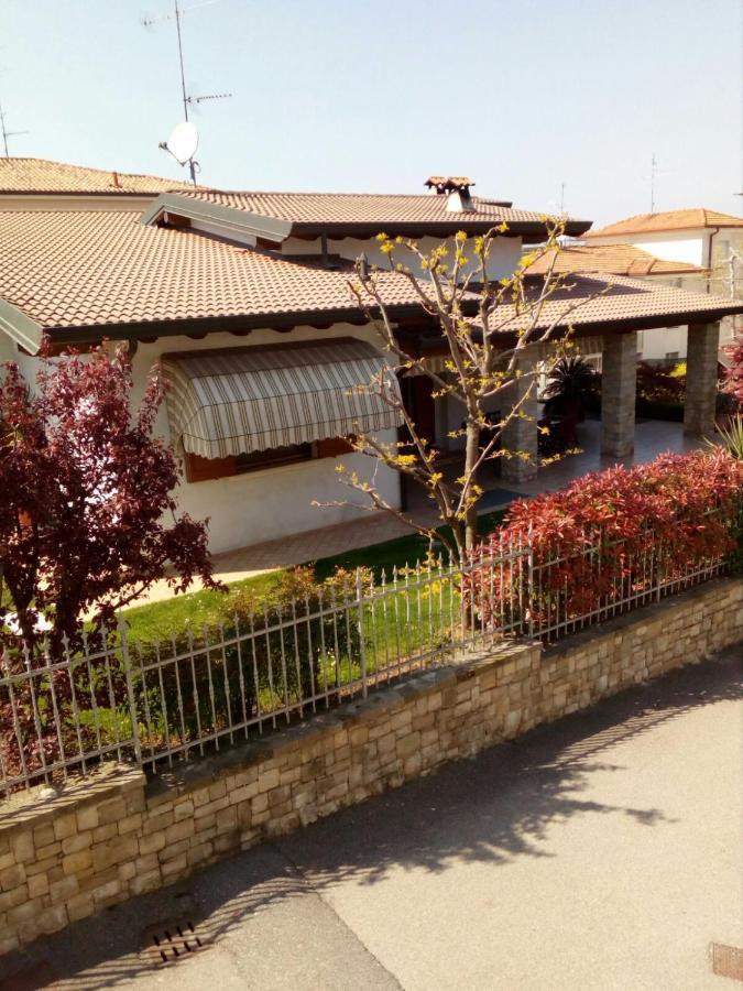 La Casa Di Pimpi Bed & Breakfast Desenzano del Garda Exterior foto