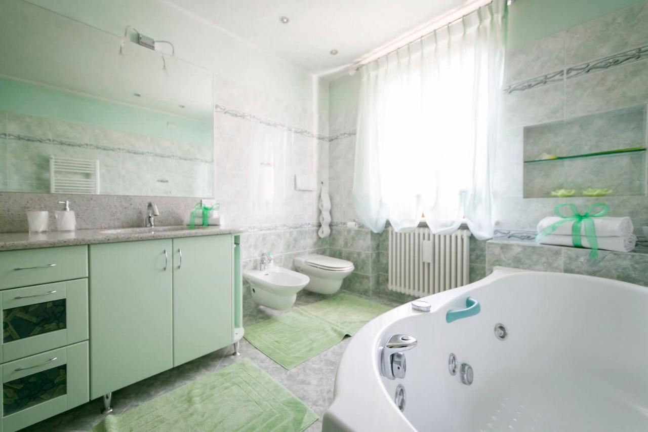 La Casa Di Pimpi Bed & Breakfast Desenzano del Garda Exterior foto
