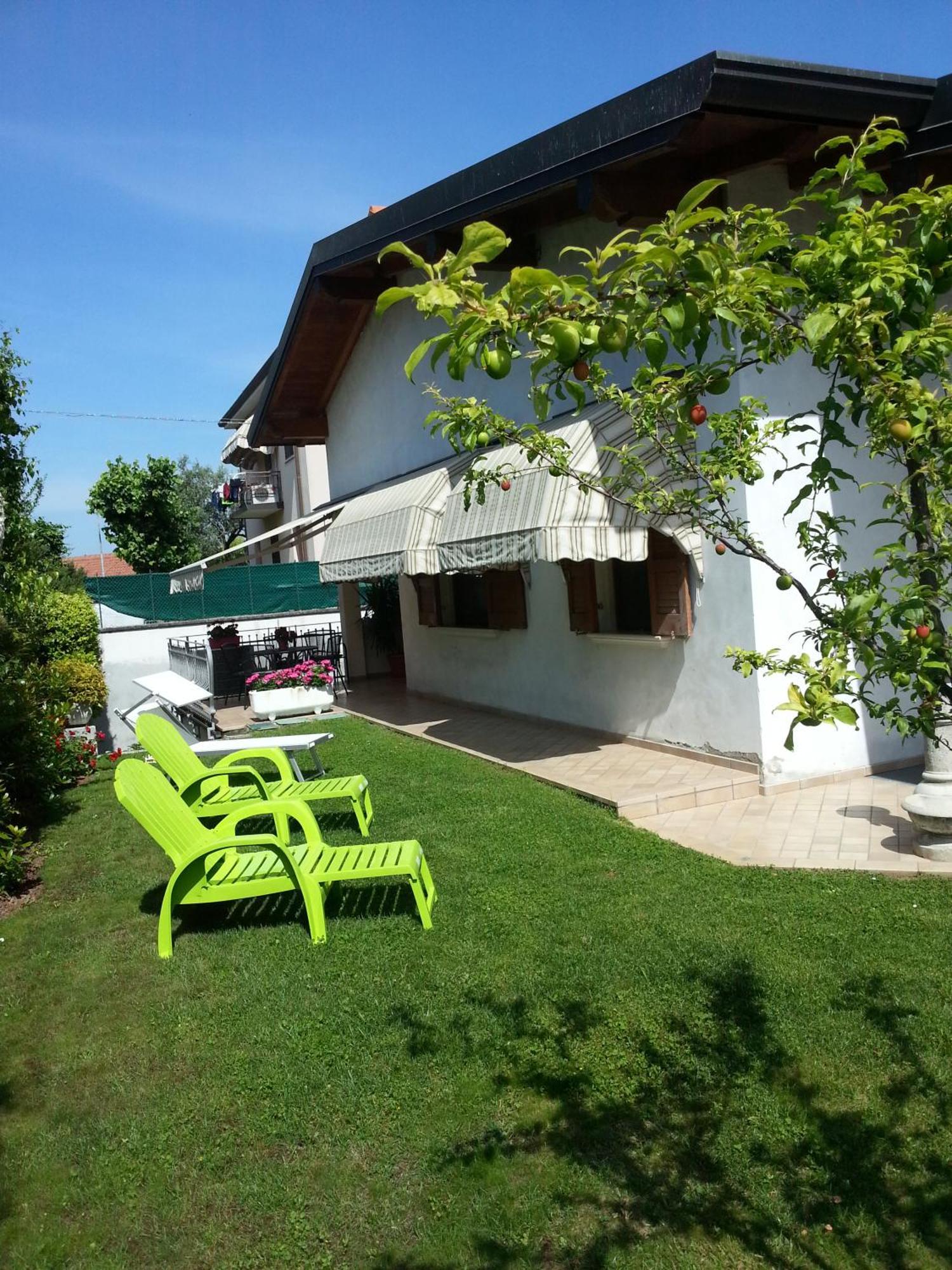 La Casa Di Pimpi Bed & Breakfast Desenzano del Garda Exterior foto